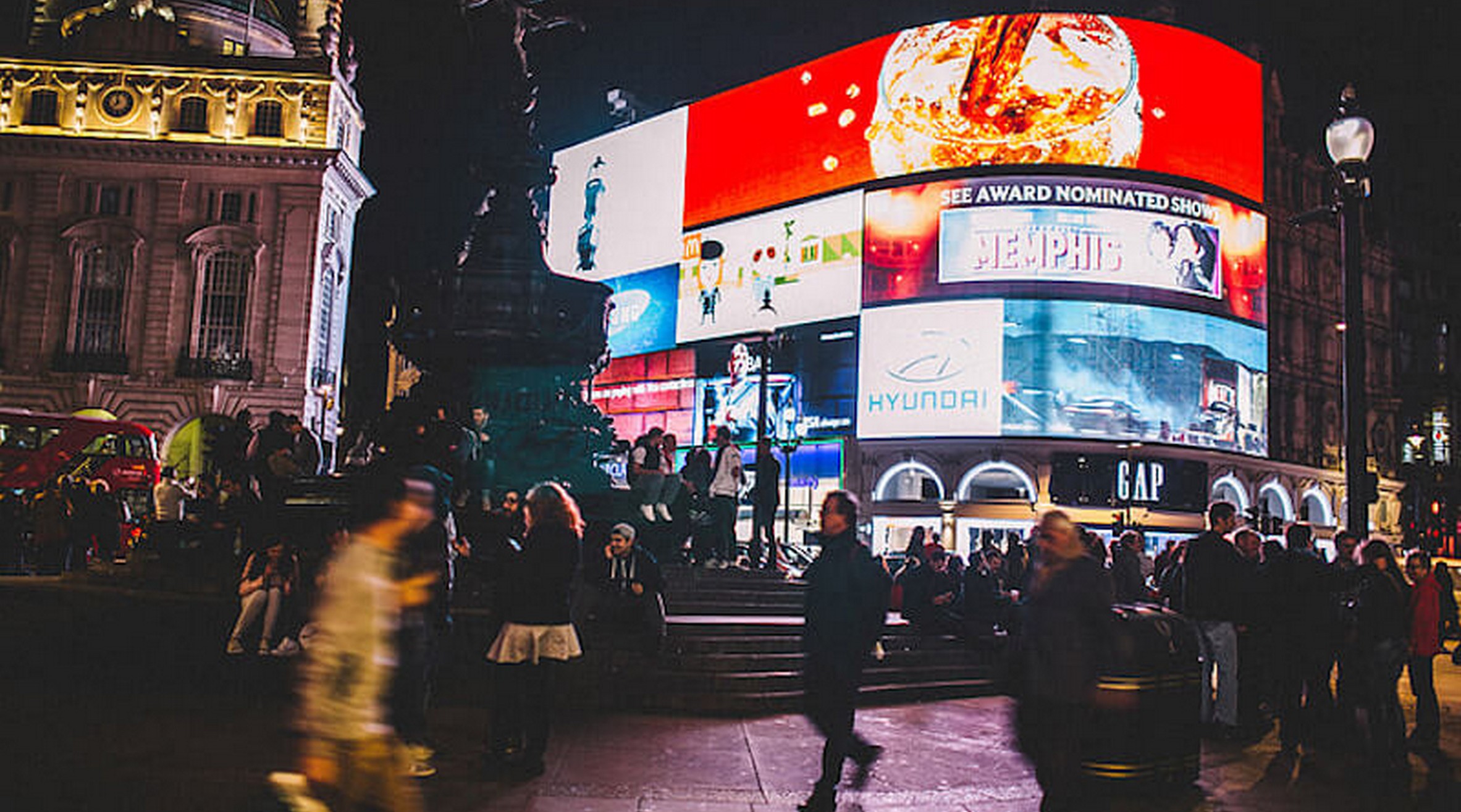 Crowd at Piccadilly Circus, London